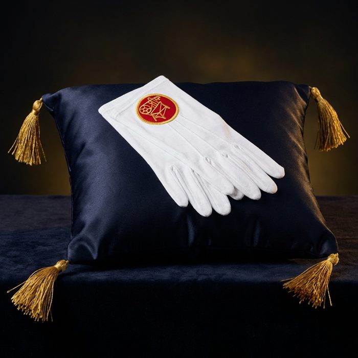 Satin 12pt Crown with Bugle & RWB RS Points